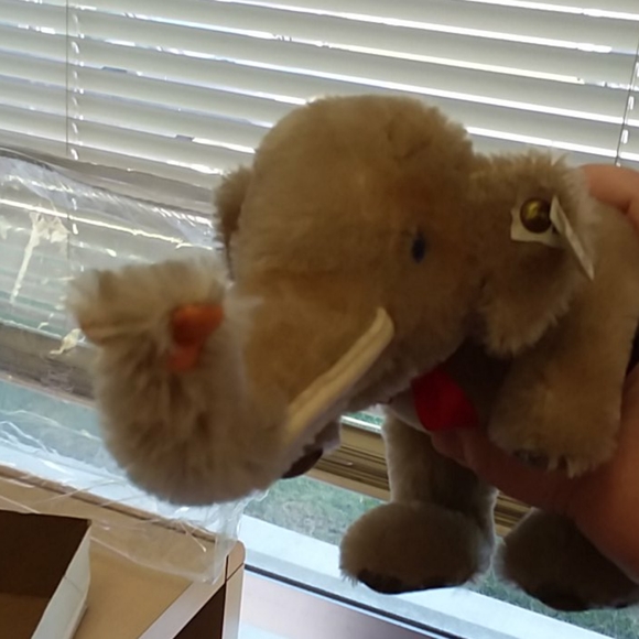 margarete Steiff Other - Margarete Steiff Collectable  Elephant